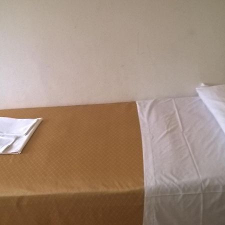 Hotel Parigi 카스텔산피에트로테르메 객실 사진